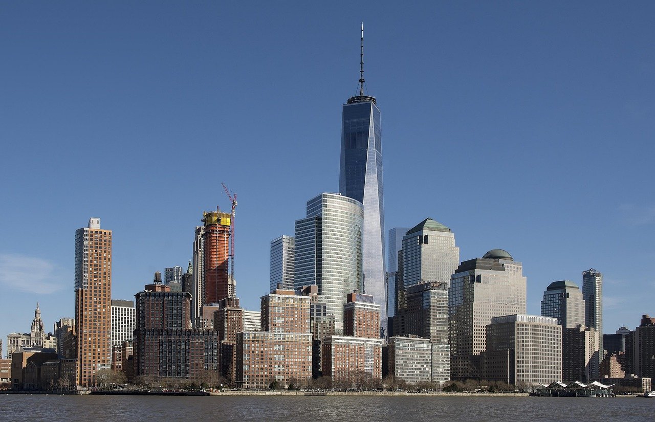 skyscraper, architecture, city, skyline, cityscape, nyc, new york, manhattan, world trade, urban, business, downtown, tower, modern, exterior, landscape, city skyline, street, district, landmark, metropolis, scene, travel, hudson river, river, docks, blue river, blue street