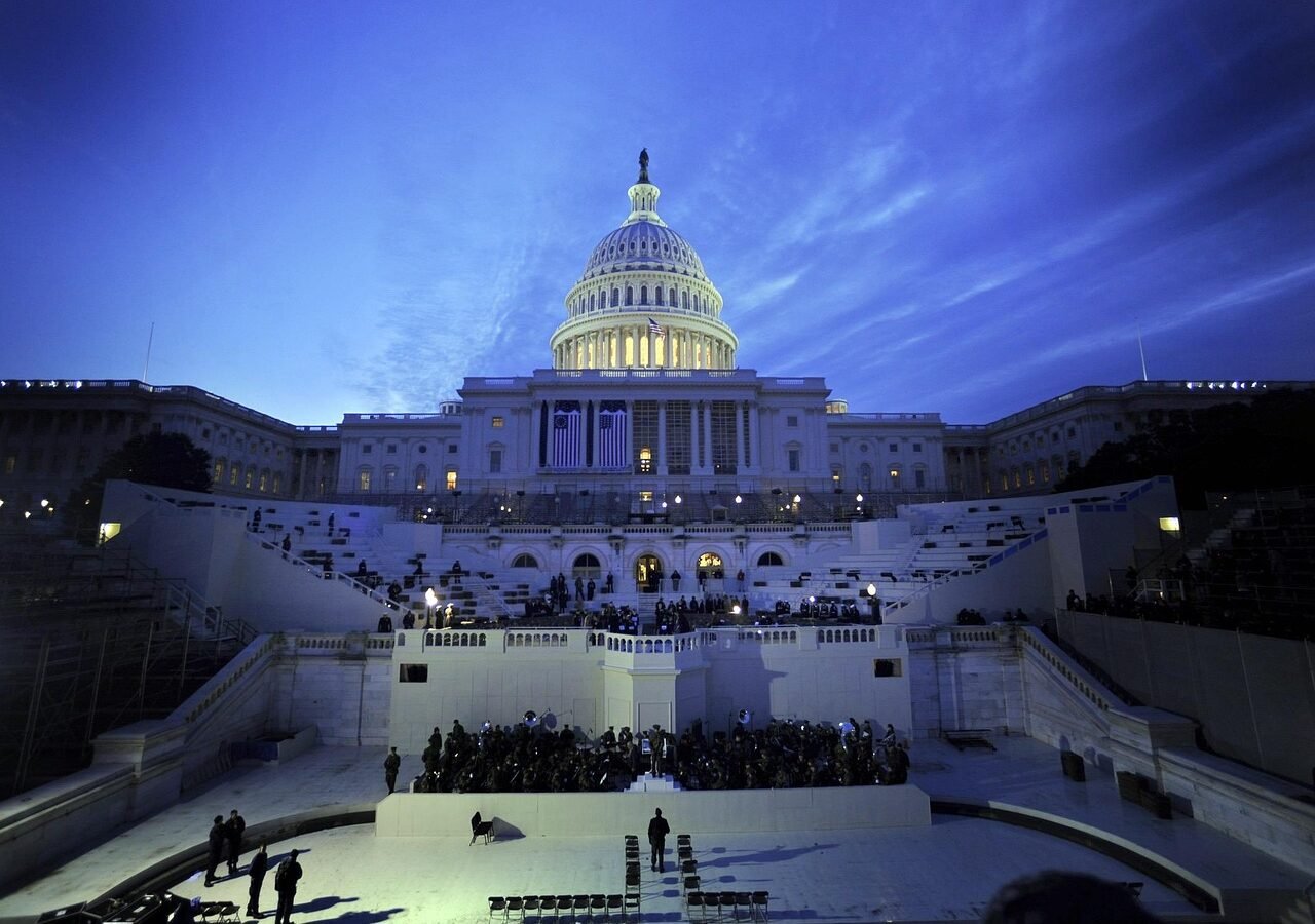 washington dc, capitol, buildings, landmark, destinations, sky, clouds, morning, sunrise, people, setting up, preparing, outside, dome, architecture, nature, lights, blue sunrise, blue morning