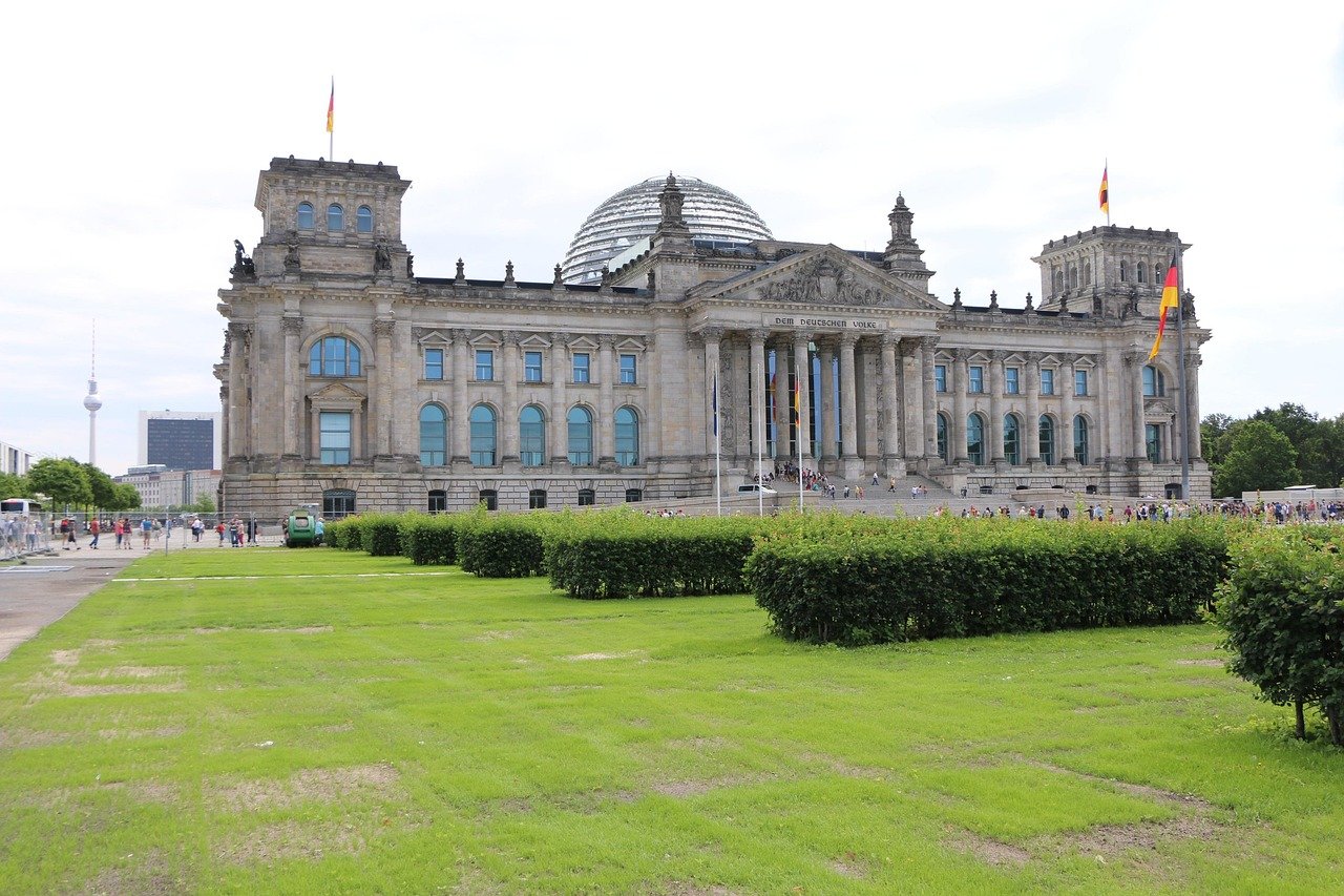 berlin, parliament, bundestag, germany, architecture, building, politics, capital city, glass dome, government, government district, city, flag, glass, sightseeing, government building